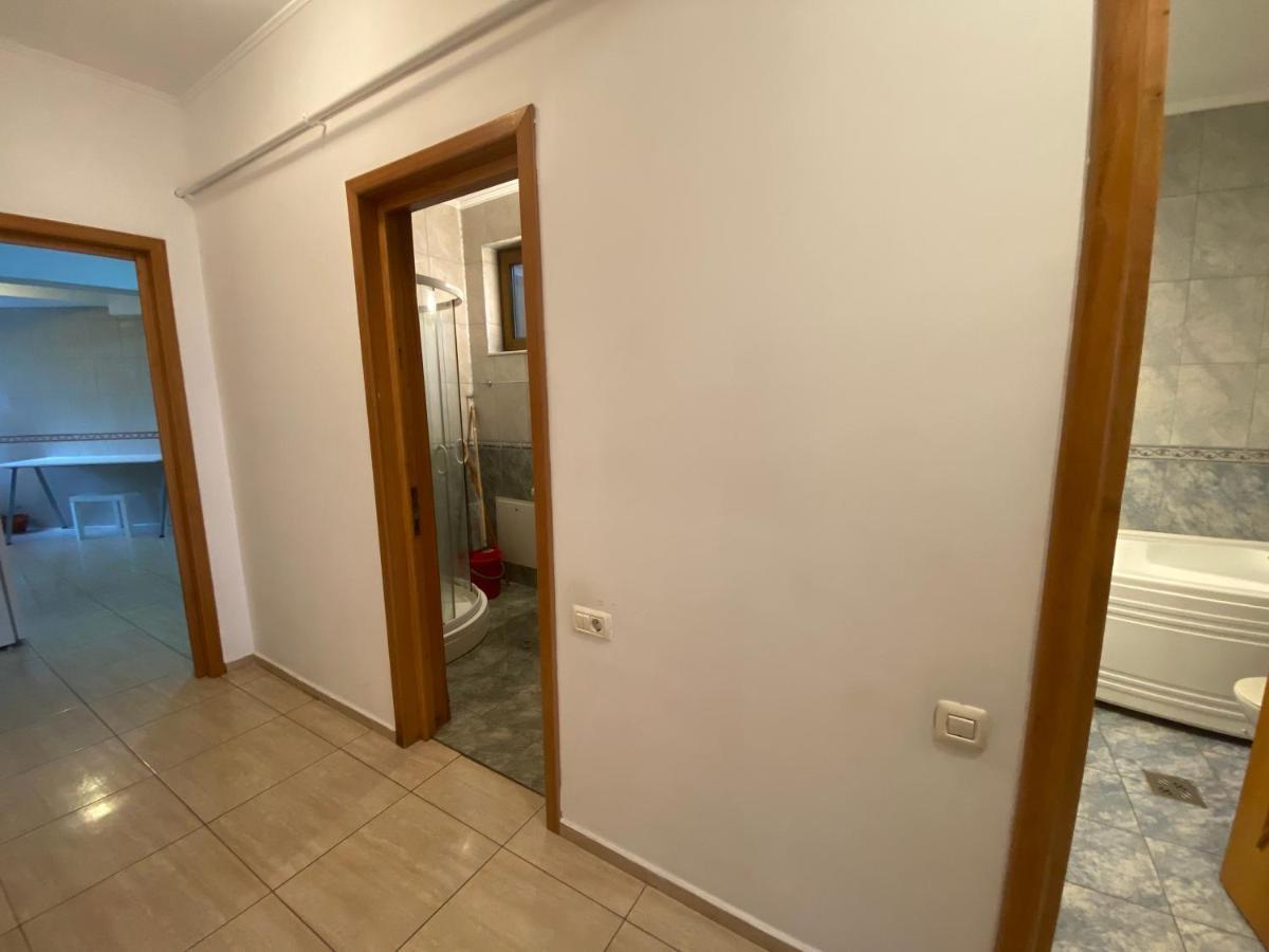 コンスタンツァApartament Centralアパートメント エクステリア 写真