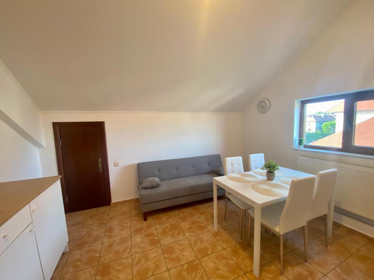 コンスタンツァApartament Centralアパートメント エクステリア 写真